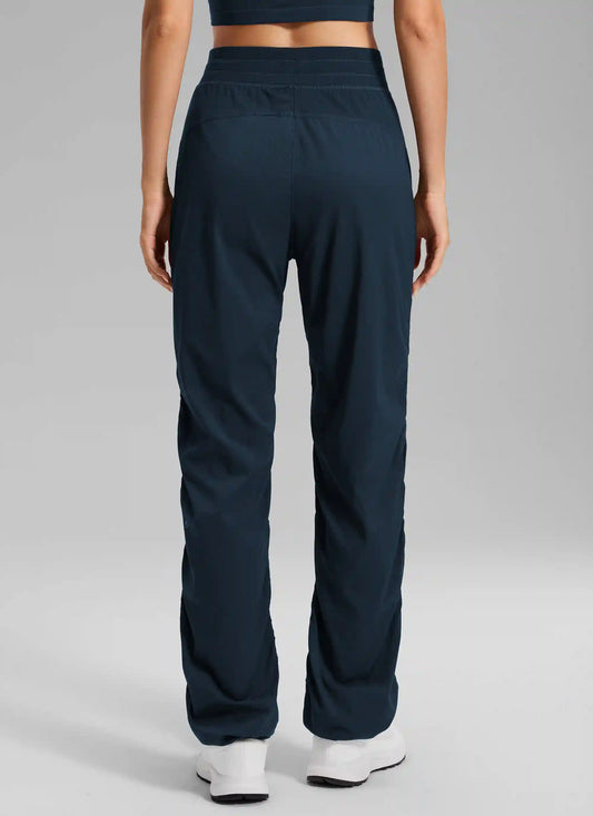 Lightweight Straight Leg Pocket Pant 32"